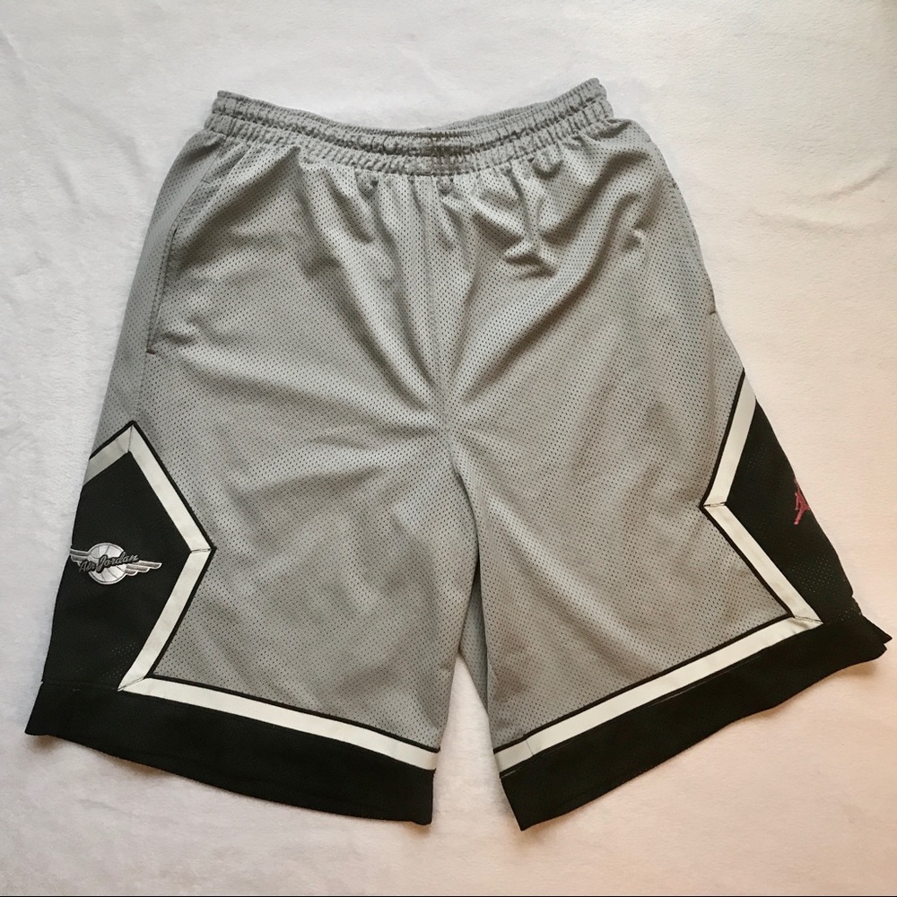 Men’s X-Large Air Jordan 20th anniversary shorts